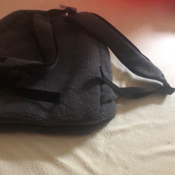 Backpack 🎒 - Picture 2 of 2